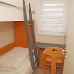Casa de Férias Blockhaus Mit Wintergarten Und Kamin Damp
