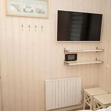 Nyaraló Blockhaus Mit Wintergarten Und Kamin *