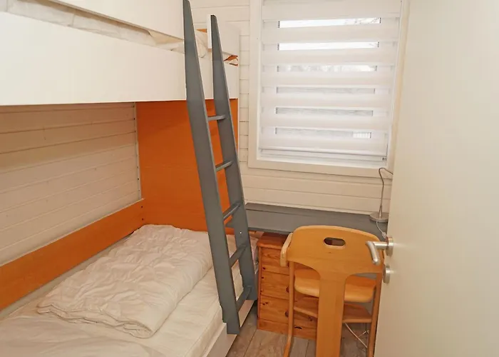 Vakantiehuis Blockhaus Mit Wintergarten Und Kamin Damp